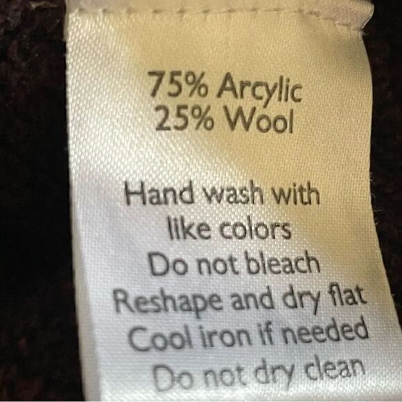 Saks Fifth Avenue Wool Blend Puple Crewneck Cozy Mens Sweater SZ S - Picture 10 of 12